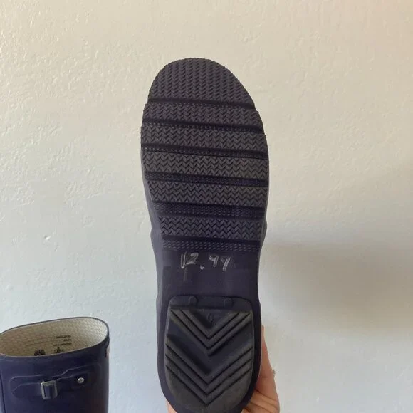 HUNTER Original Tall Rain Boots Purple Wellies W23499 Outdoors Chores City US 8M - Picture 8 of 9